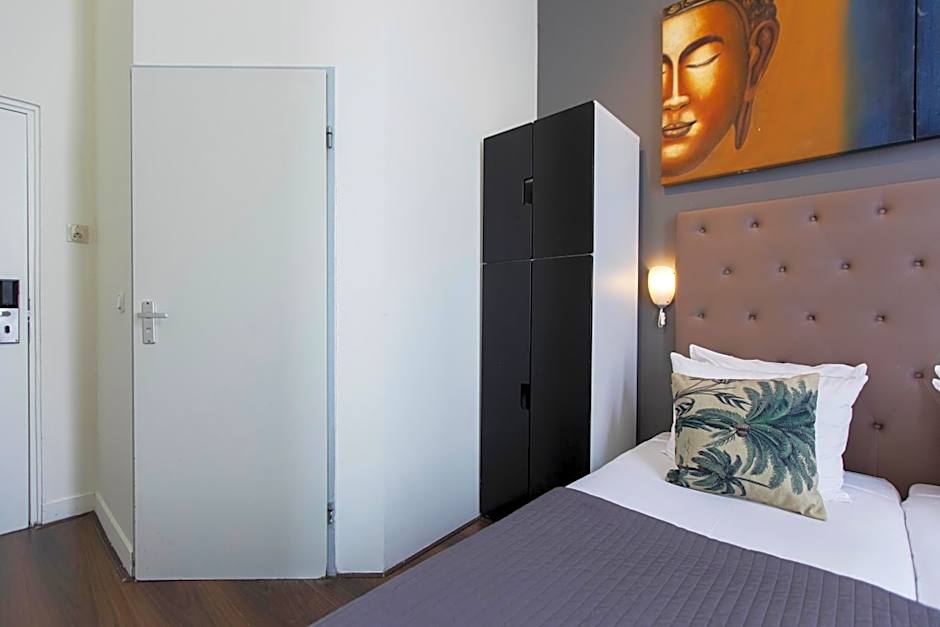 Quentin England Hotel