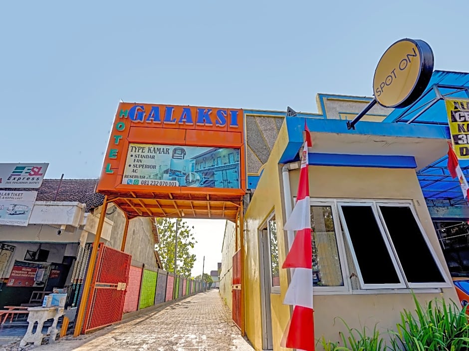 OYO 90622 Hotel Galaksi