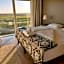 Farmhouse Lodge