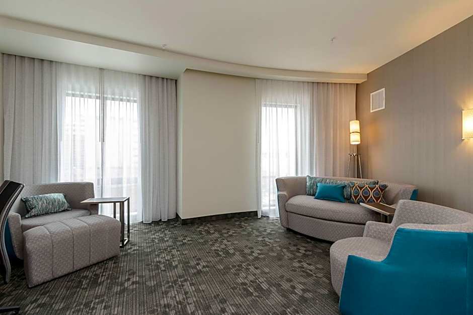 Courtyard by Marriott South Bend Downtown