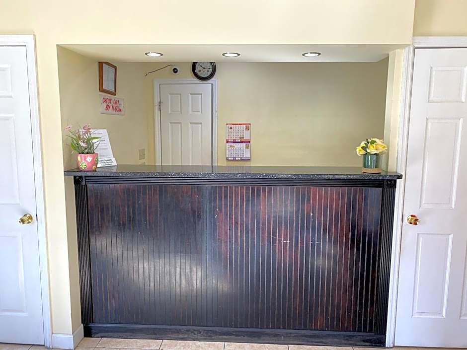 Deluxe Inn Hardeeville