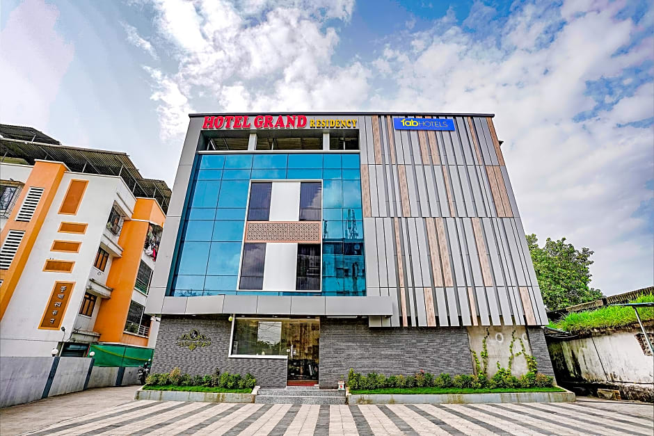 FabHotel Grand Residency
