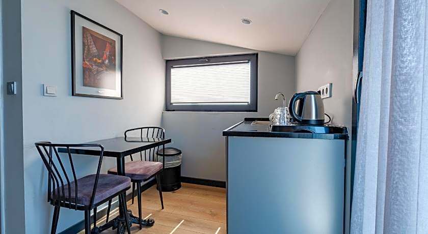 The Row Taksim Hotel