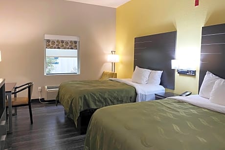 1 King Bed Jetted Tub Standing Shower Non-Smoking