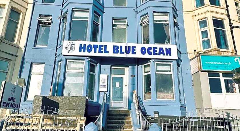 OYO The Golden Cheval Hotel & Shisha Bar