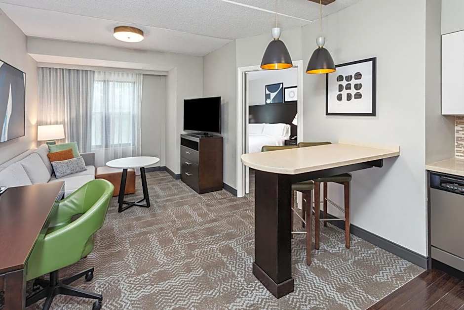 Staybridge Suites Albany Wolf Rd - Colonie Center by IHG