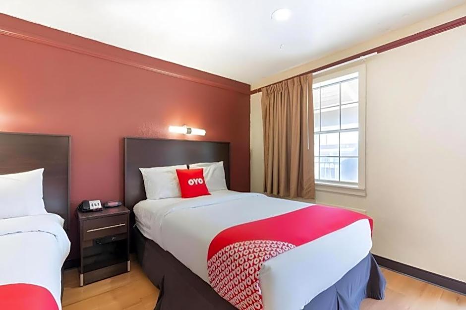 OYO Hotel Tulsa N Sheridan Rd & Airport