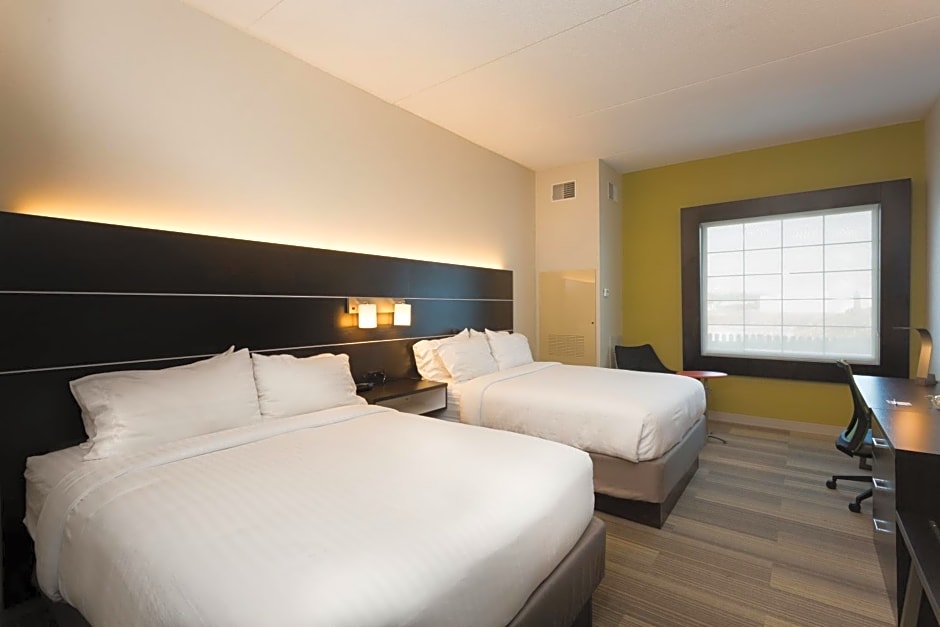 Holiday Inn Express Hotel & Suites Reading By IHG