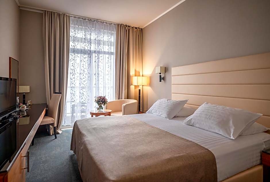 Hotel Lero