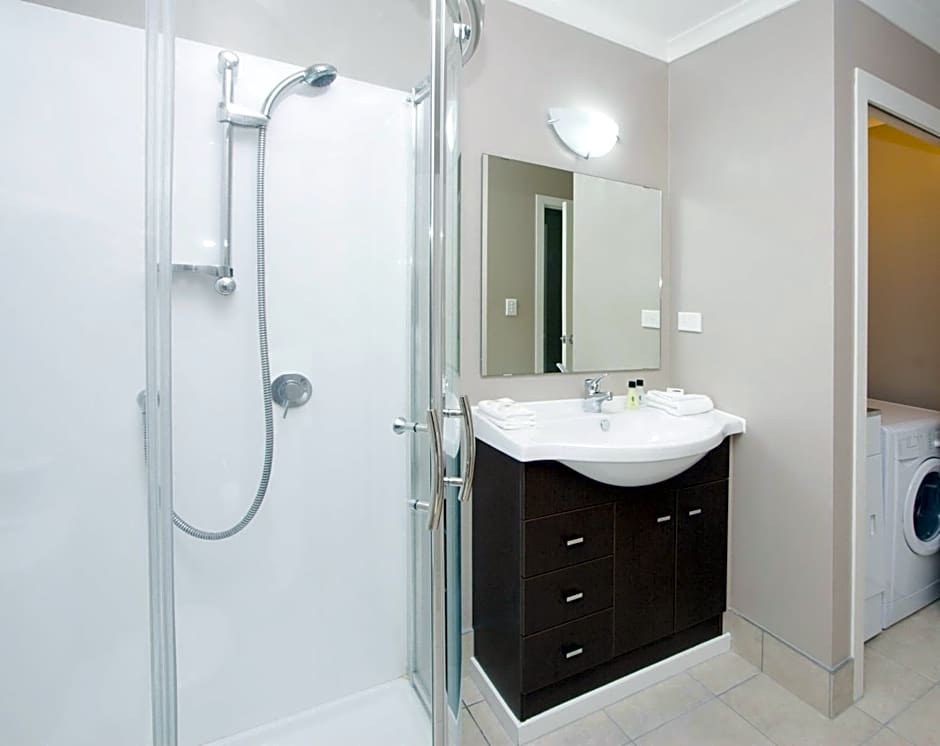 Quest On Ward Serviced Apartments