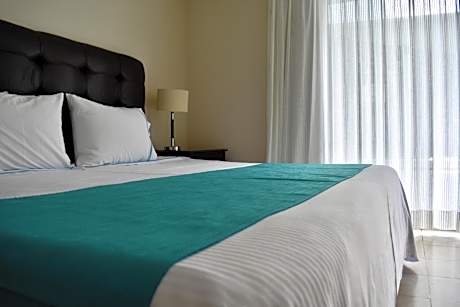 Standard Double Suite