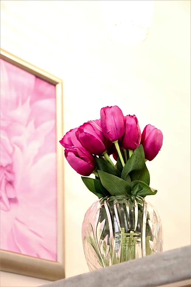 Flowers apartments