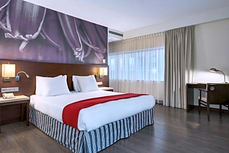 Superior Double Room Room with Extra Bed (2 Adults + 1 Child)