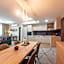 City Park Apart Hotel by CHM