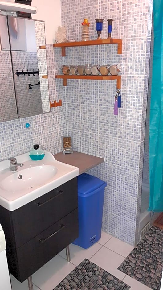 Chambre d'hôte Zen chez Philippe Parking free