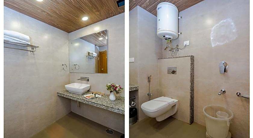 Sarthak Regency (Centrally Heated & Air cooled)