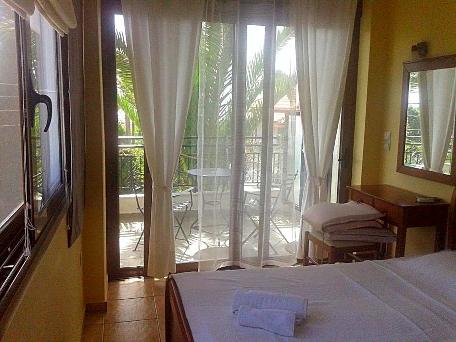 Ostria Maisonettes and Studios