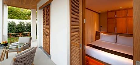 AVANI Suite with Sunset Cruise Experience