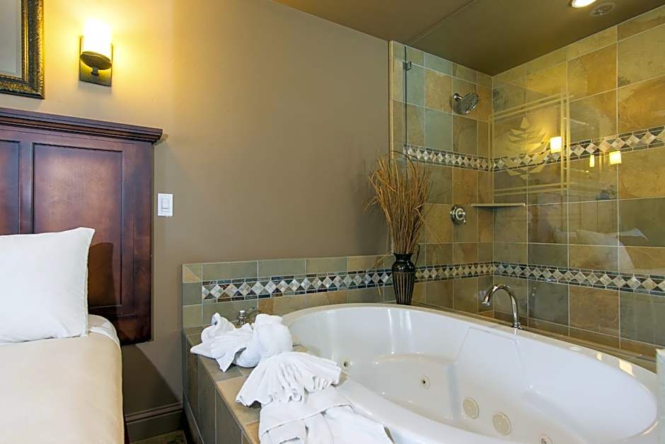 Secrets Inn Lake Tahoe