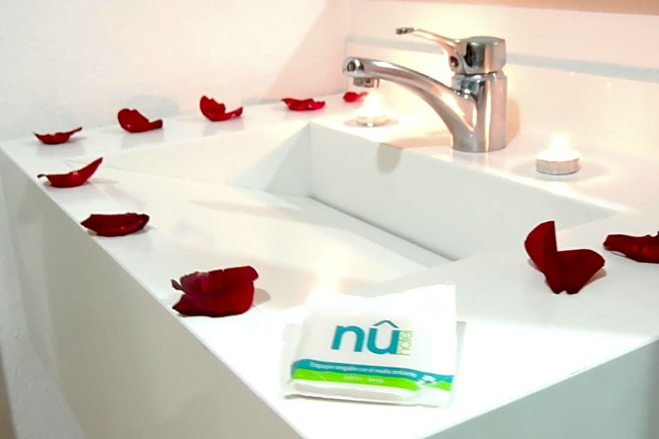 Nu Hotel