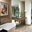 InterContinental Seattle Bellevue, by IHG