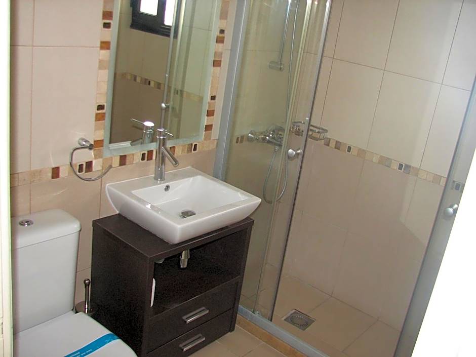 Hill View Hotel Apartments
