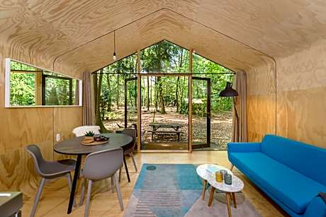 Wikkelhouse with Private Bathroom and Shower