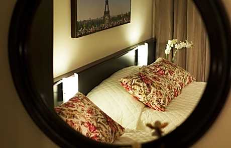 Luxury Triple Room