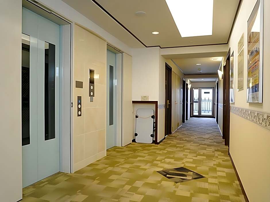 Toyoko Inn Fukushima-Eki Nishi-Guchi