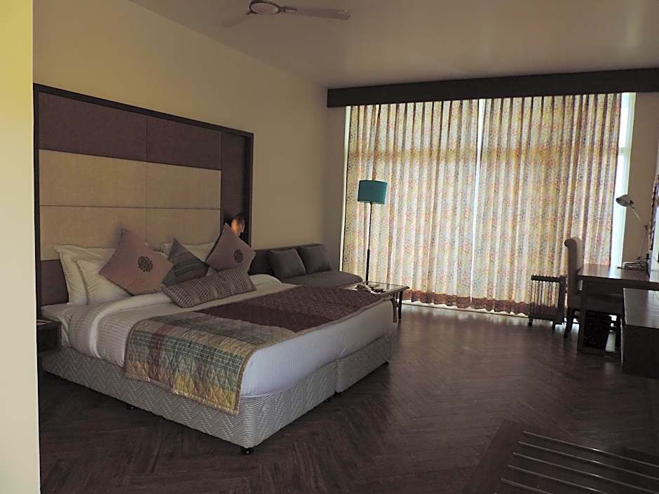 Justa Luxe Mukteshwar Retreat and Spa Mukteshwar