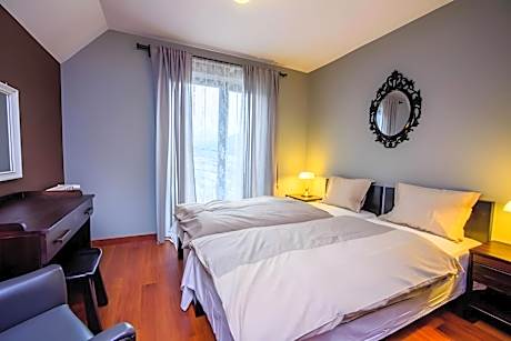 Twin Room with Balcony