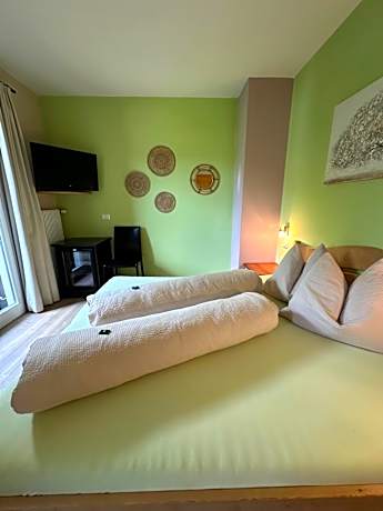 Double Room with Shower