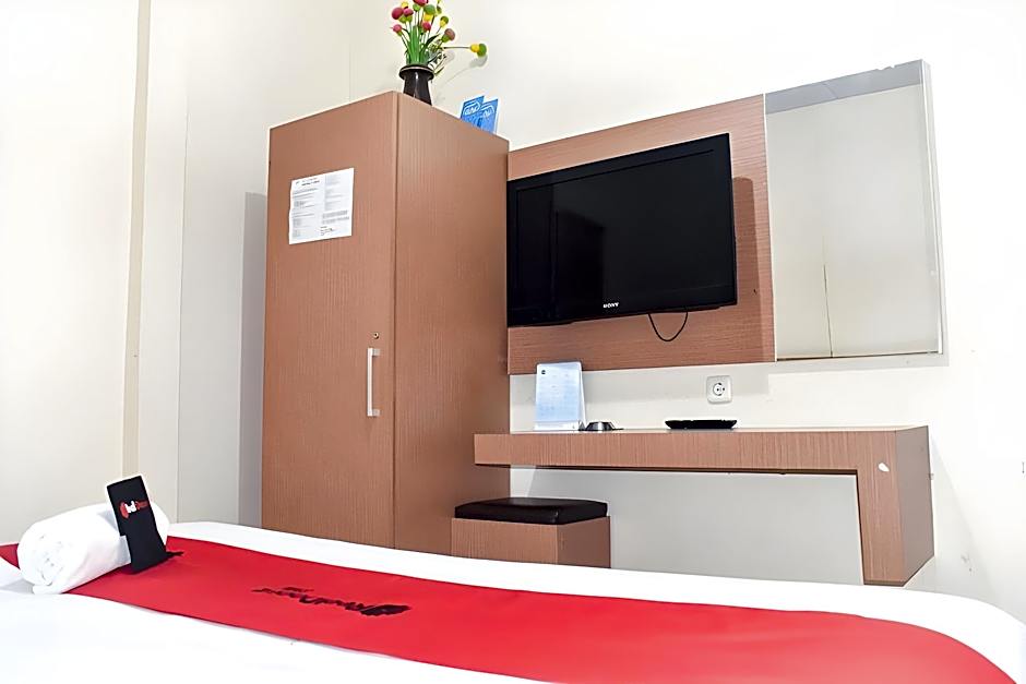 RedDoorz @ Pengayoman Panakkukang 2 Makassar