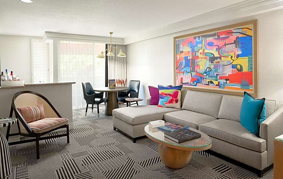 Le Parc at Melrose
