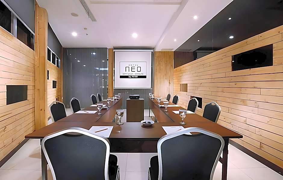 Hotel Neo Dipatiukur by ASTON