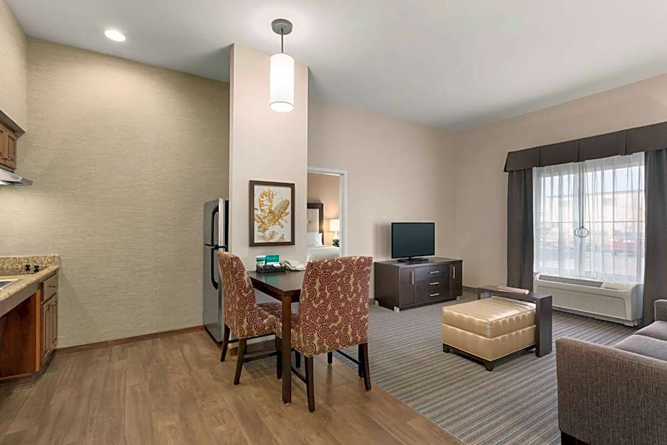 Homewood Suites By Hilton Fargo, Nd