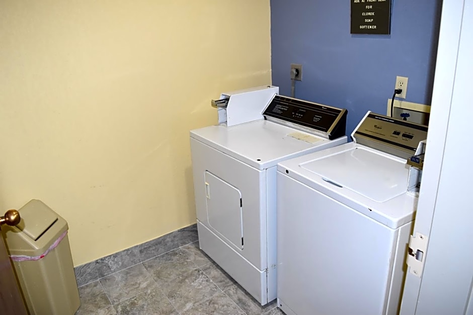 Days Inn by Wyndham Grand Island