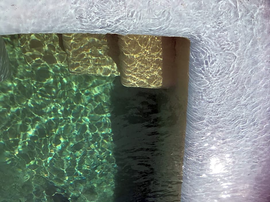 Chez Alice,simplicite et petite piscine