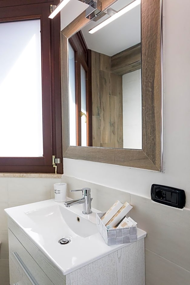 B&B TIFFANY SFERRACAVALLO