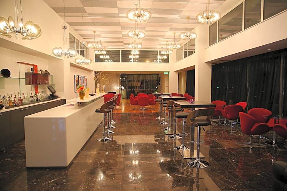 Altius Boutique Hotel