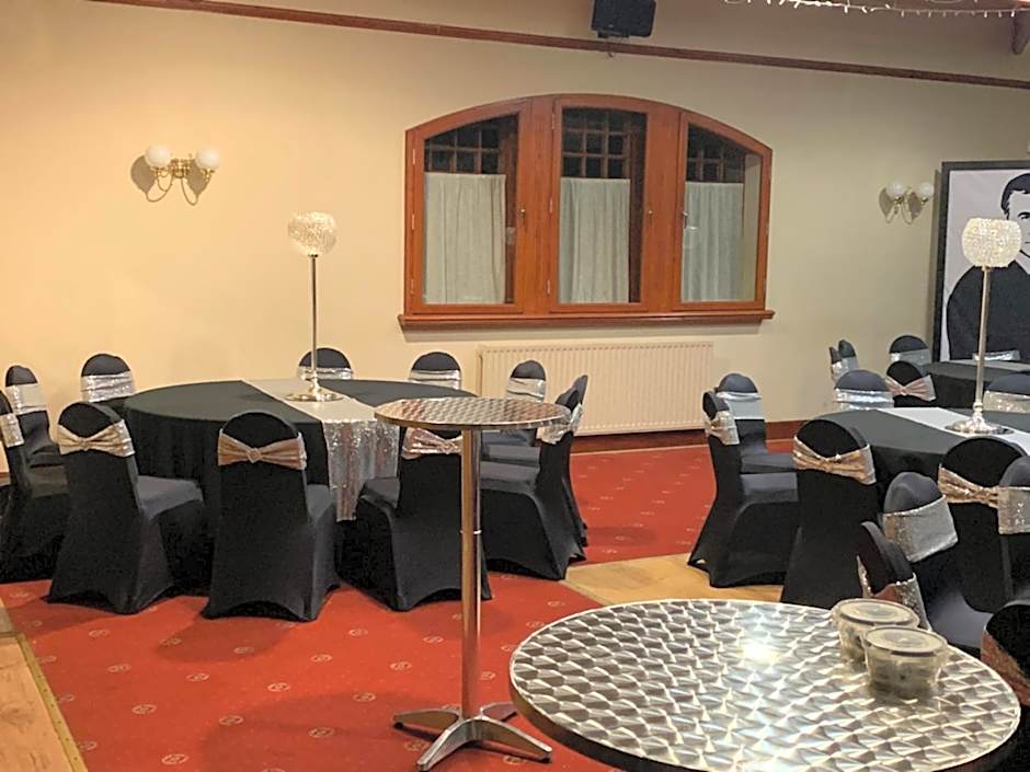 OYO Dunmar House Hotel