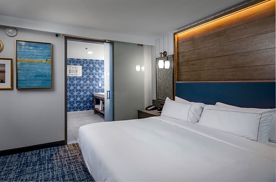 DoubleTree by Hilton Hot Springs