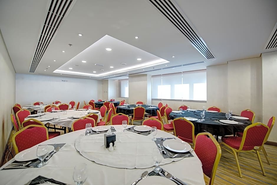 Center Hotel Sharjah