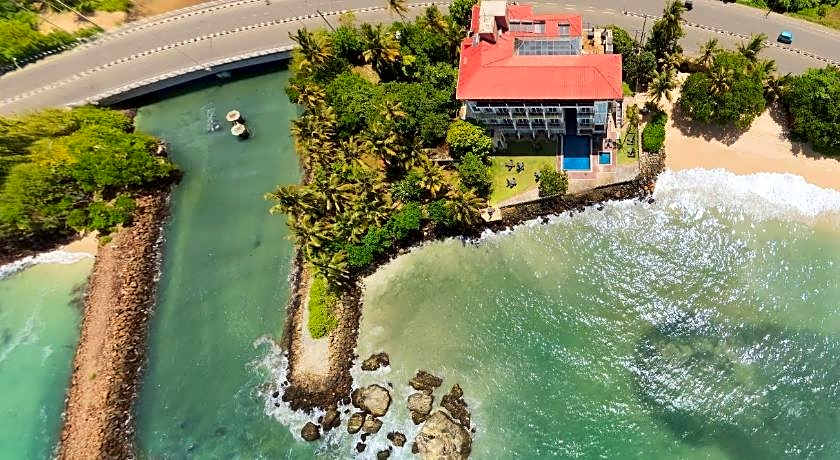 Garton's Cape Hotel