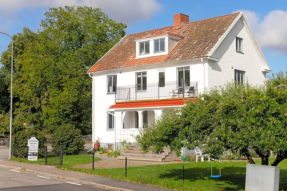 Snickaren Vandrarhem i Grästorp - Egen Lägenhet - Own apartments