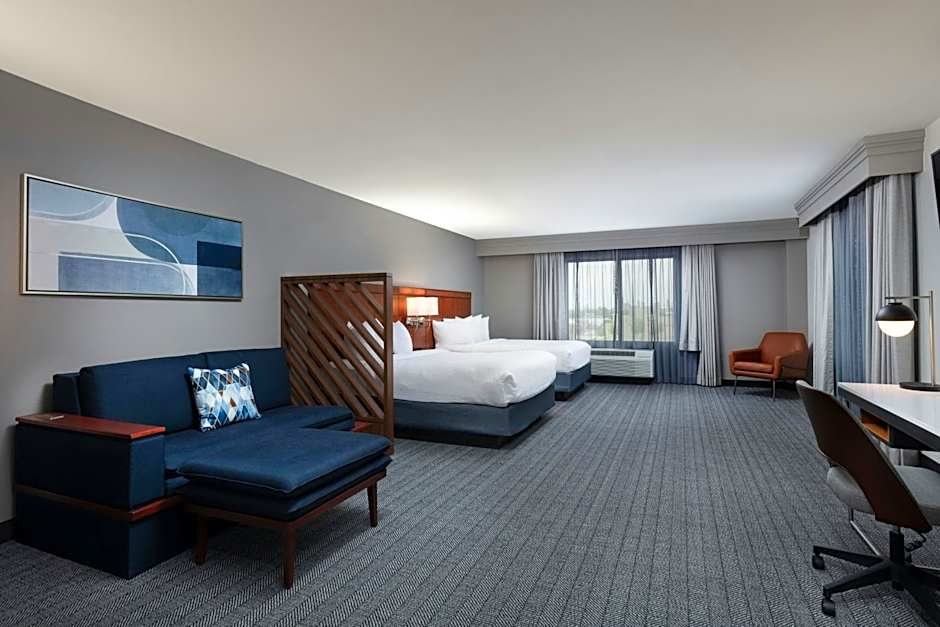 Courtyard by Marriott Wichita at Old Town