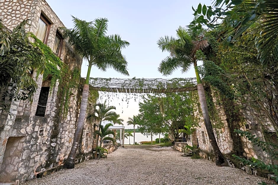 Coqui Coqui Papholchac Coba Residence & Spa