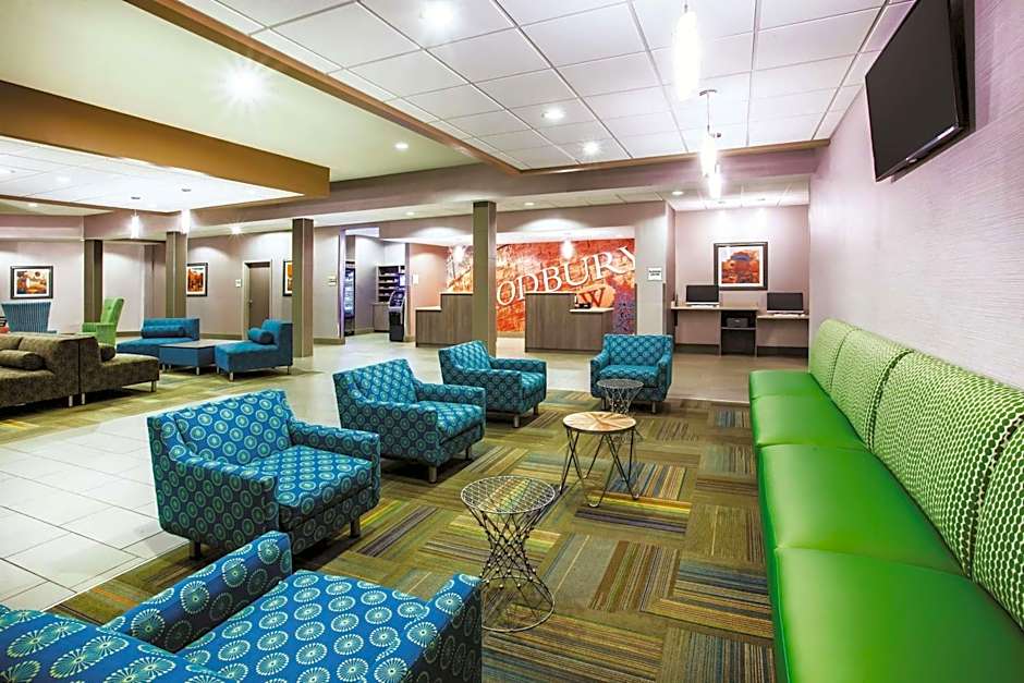 La Quinta Inn & Suites by Wyndham St Paul-Woodbury