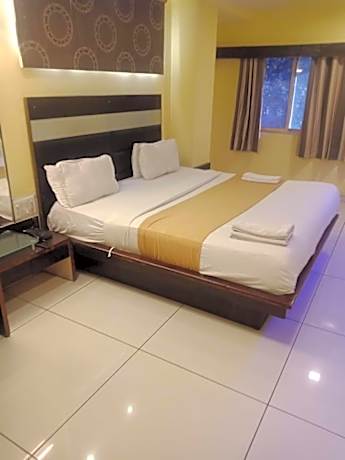 Deluxe Ac Double Room