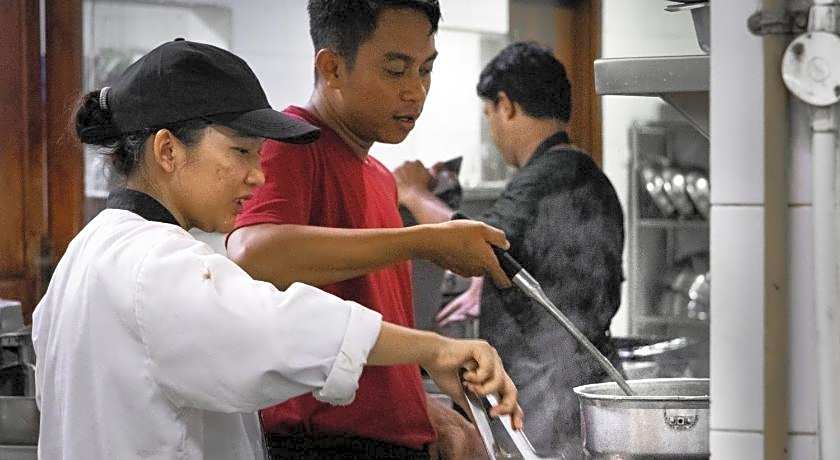 Best Western Plus Coco Palu